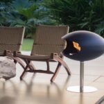 Biokominek Pedestal Standing Black with Stainless Steel Cocoon Fires