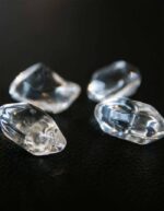 Kamienie dekoracyjne Fire Glass kryształ transparentny Kratki - 1 kg