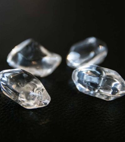 Kamienie dekoracyjne Fire Glass kryształ transparentny Kratki - 1 kg