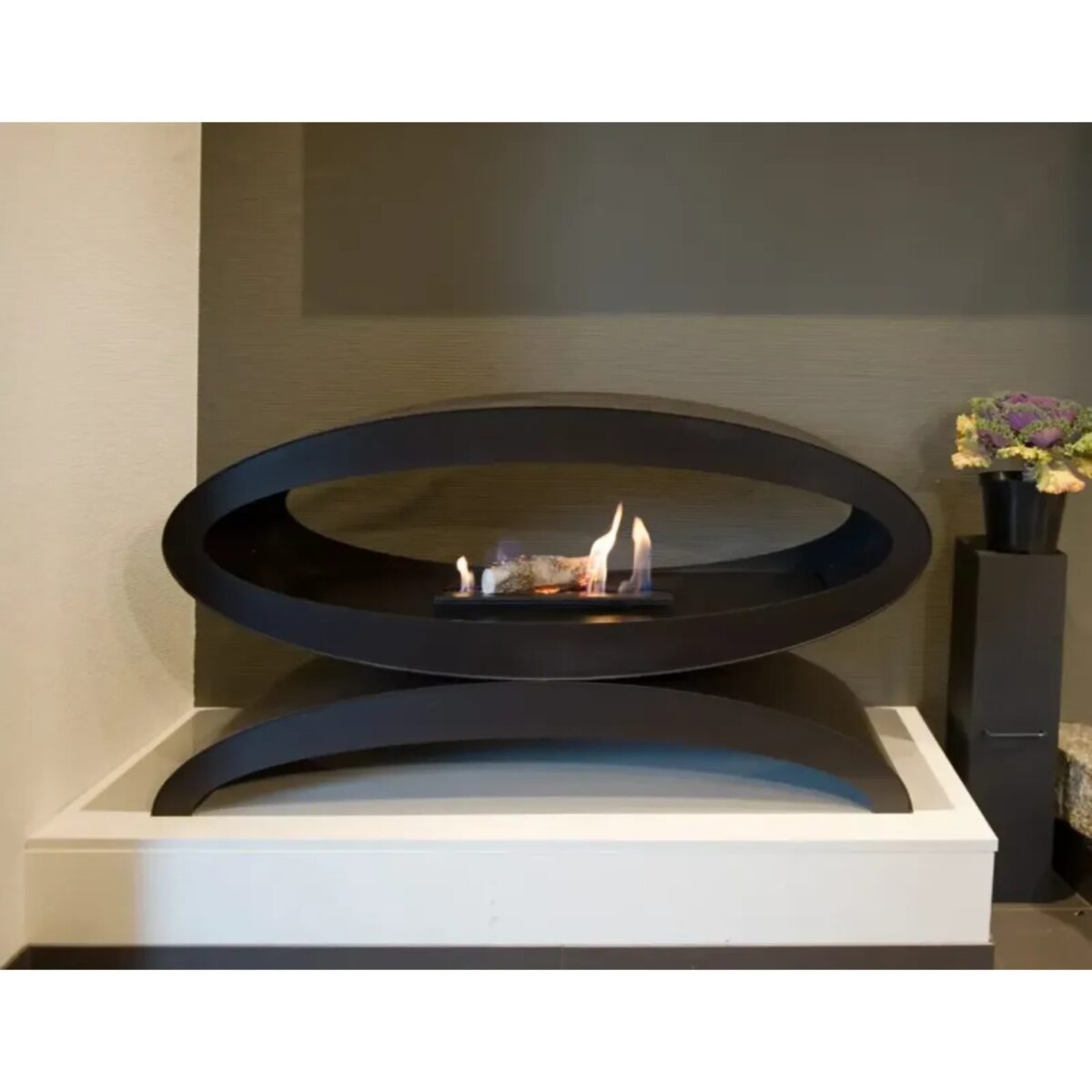 Biokominek wolnostojący Meru na podstawie Kami