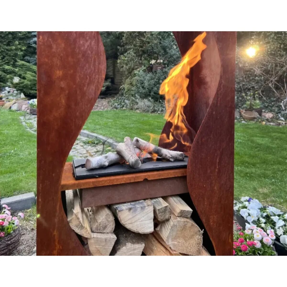 Biokominek wolnostojący Kerinci Kami