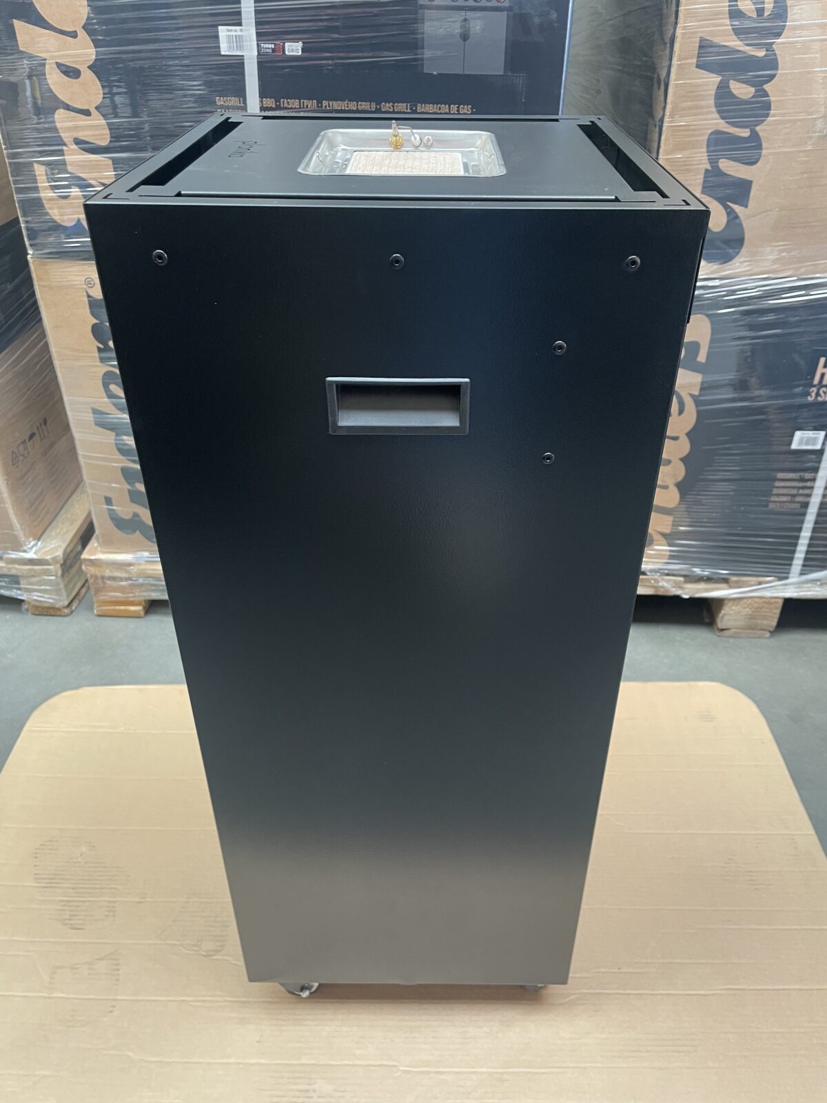 OUTLET F1 Ogrzewacz tarasowy Faro Planika